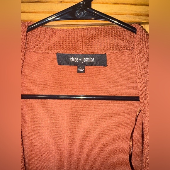 Women's Rust Sweater - Picture 3 of 3